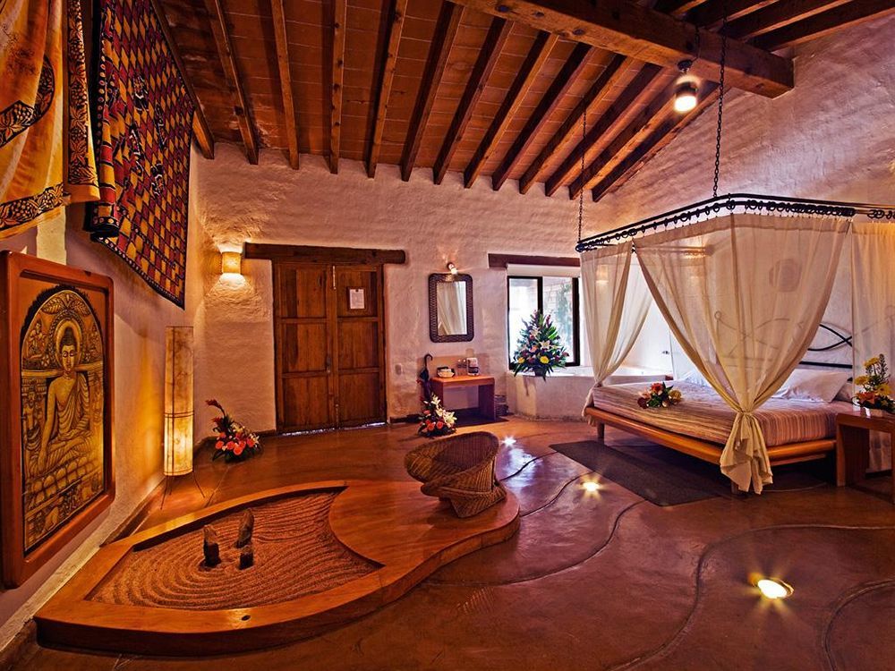Hostal De La Luz - Spa Holistic Resort Тепостлан Экстерьер фото